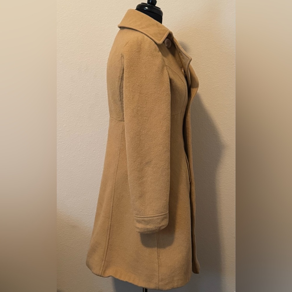 100% Wool Tan Double-Breasted Women's Coat Siz 6 - Picture 6 of 12